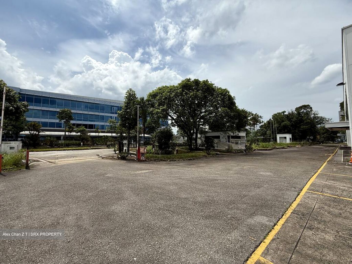 Tuas Avenue 8 (D22), Factory #578704061